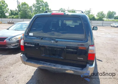 1999 Toyota 4Runner z USA, uszkodzony, nr VIN JT3GM84R7X0050600